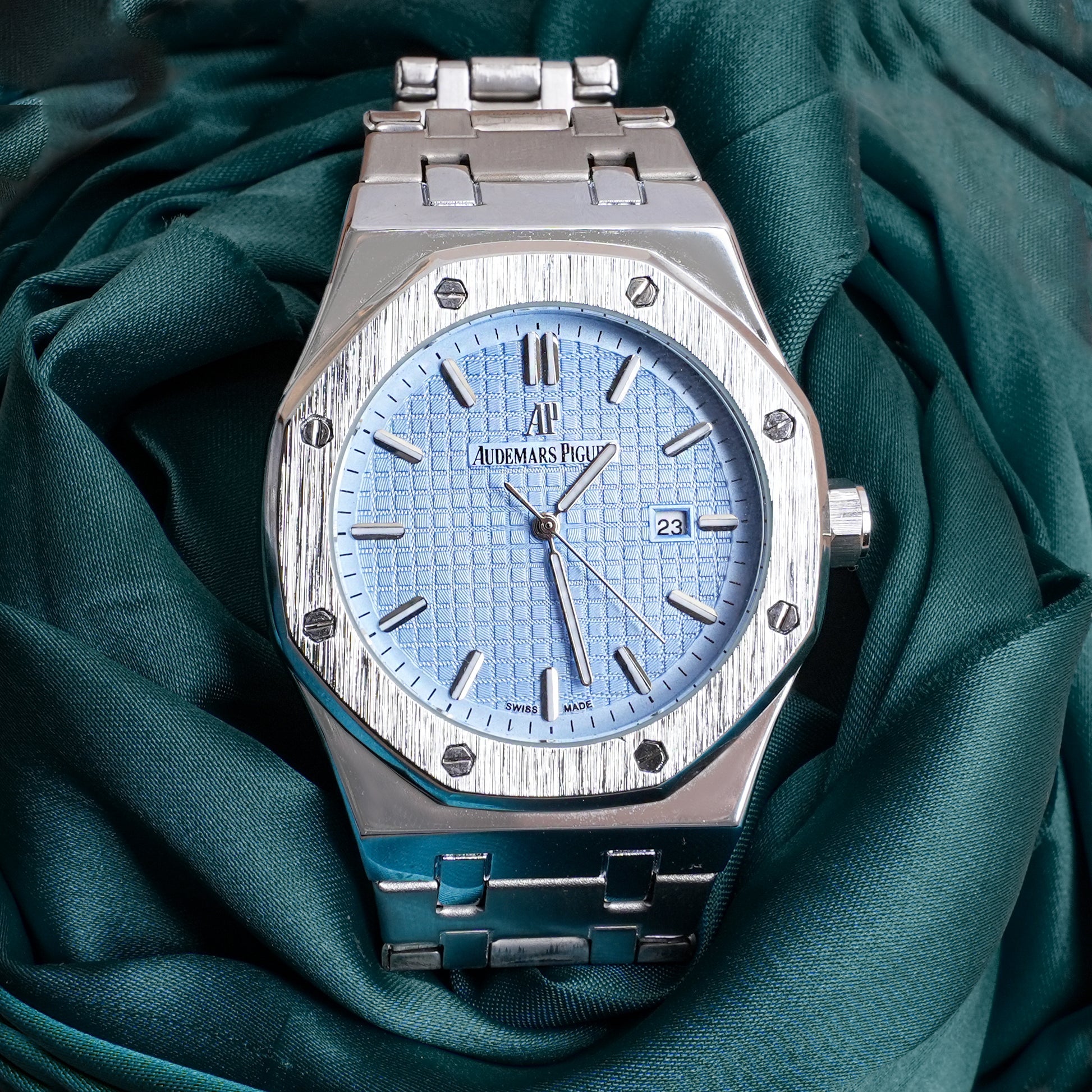 Audemars Piguet – Royal Oak